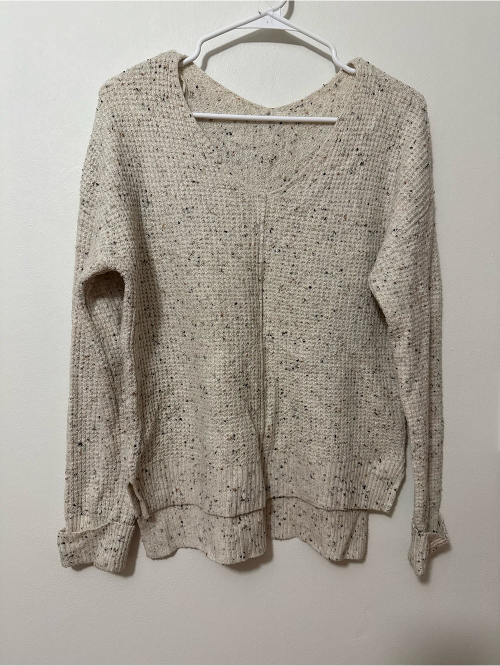 Neutral Speckled V-Neck Sweater – Women's Cozy Knit